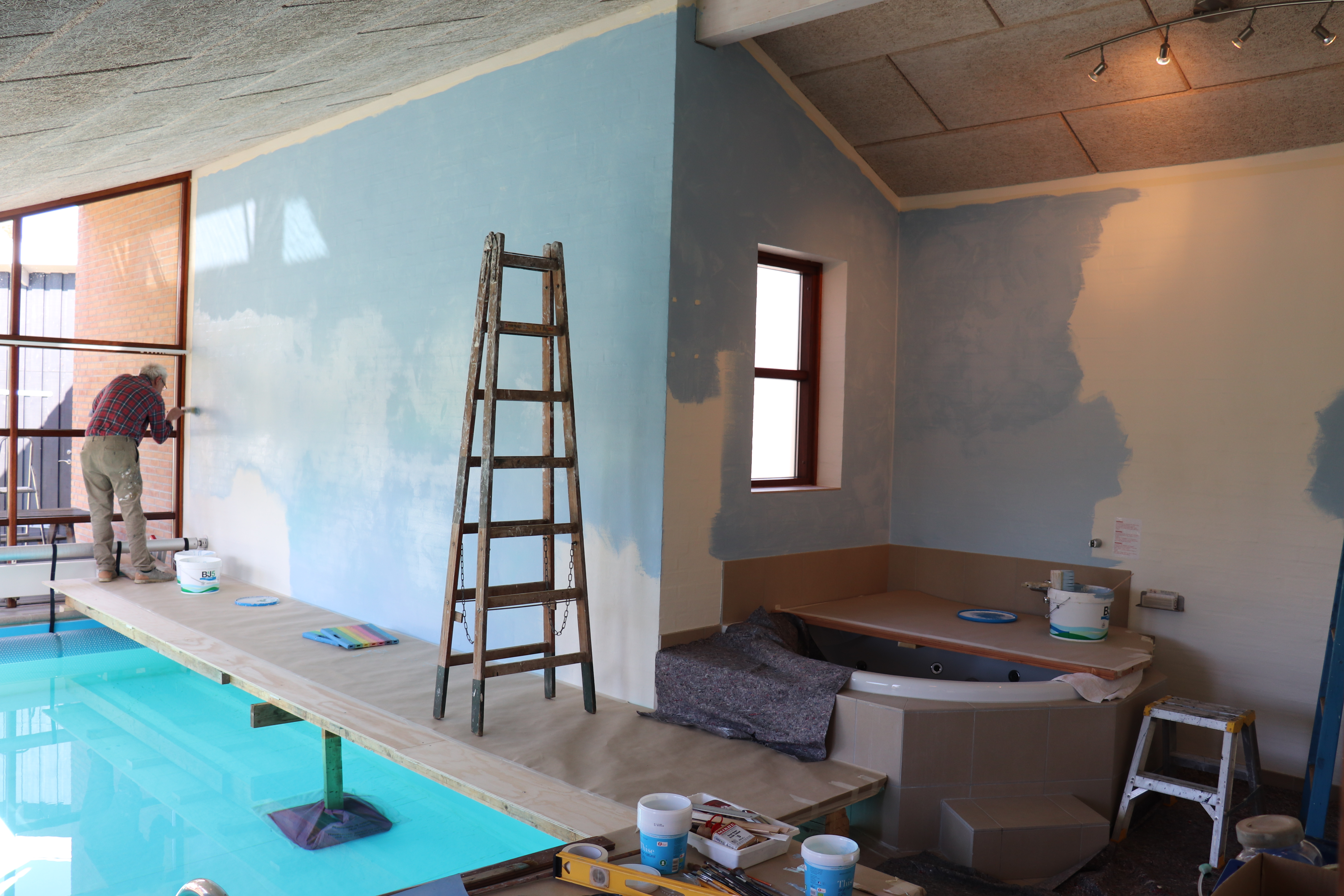 Malerprocessen er igang i et sommerhus i Marienlyst
