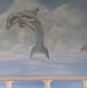 Dekorationsmaleri af delfin